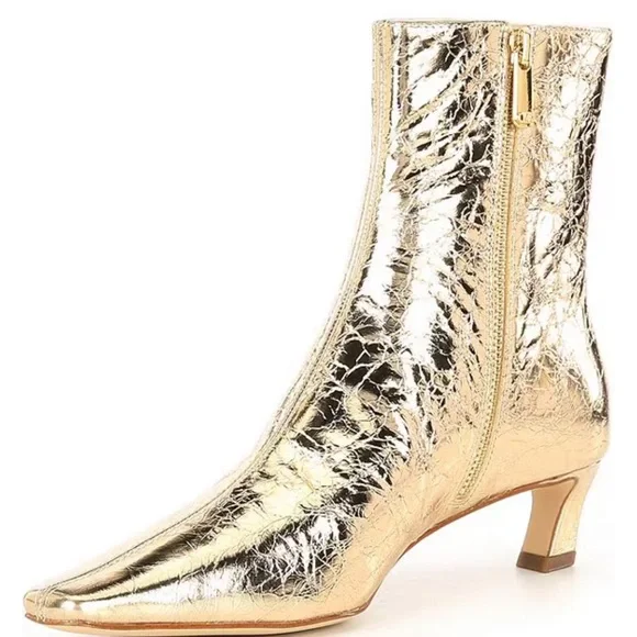 New Michael Kors
Cosmo Crinkle Metallic Leather Kitten Heel Booties - Picture 3 of 11